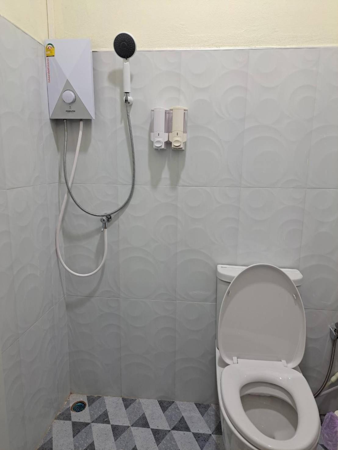 洛塔雷特拉特度假酒店 兰格普 外观 照片
